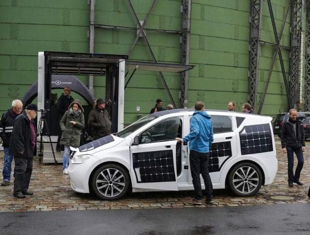 Новые энергетические транспортные средства реализуют автоматическое производство электроэнергии и хранение в батареях
